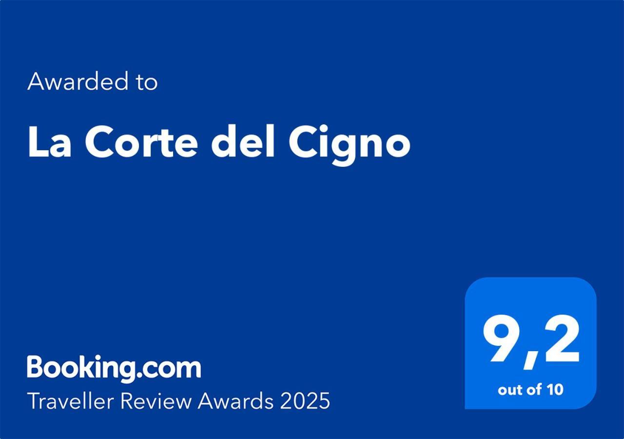 La Corte Del Cigno Монте Изола Екстериор снимка